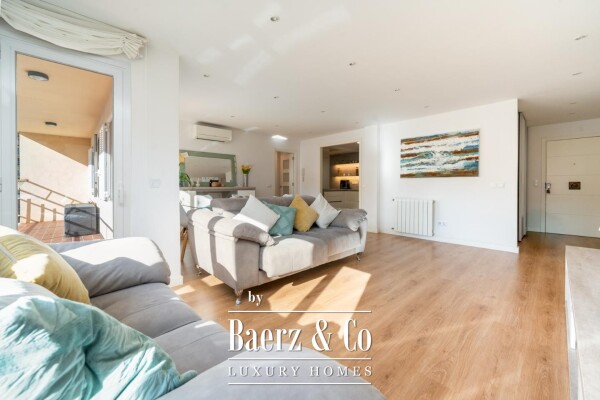 photo 2 Spacious and bright renovated apartment in Avenidas, Palma