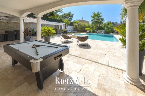 photo 9 Fréjus – Stunning 172 m² Villa for Sale 4 Bedrooms | Pool & Jacuzzi | Secure Private Estate