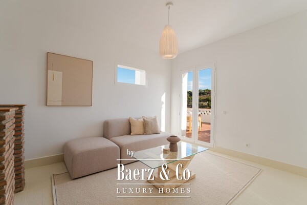 photo 13 Villa - El Madroñal - Benahavis - Ref: 8688