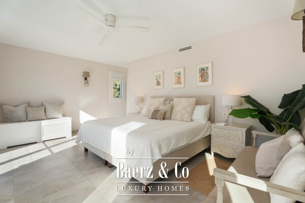 photo 12 Villa - Marbella East - Ref: 8690