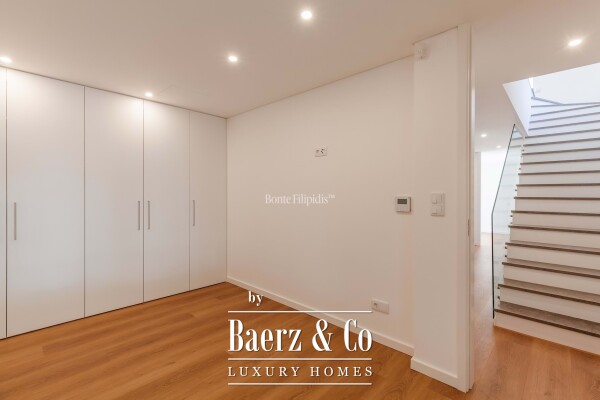 photo 28 Beautiful luxury home in Carcavelos e Parede, Parede