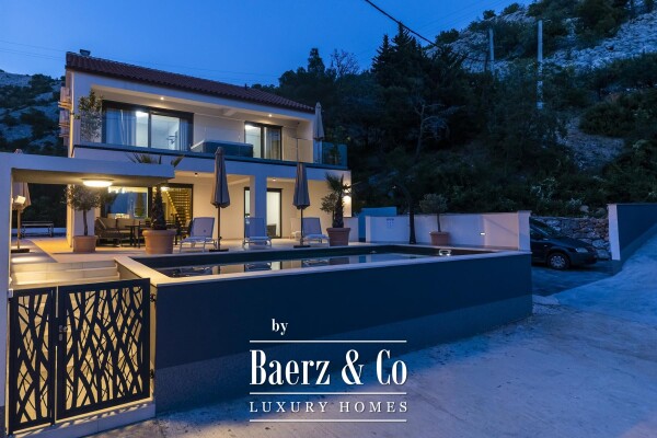 photo 35 Barić Draga, Exclusive Seafront Villa with Pier and Boat Slipway