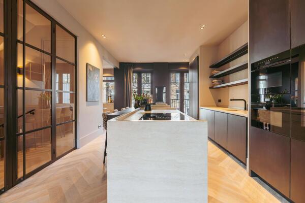 photo 11 Johannes Verhulststraat 130 2