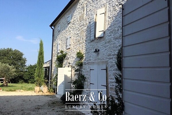 photo 3 Istria, near Grožnjan - Authentic stone estate with a swimming pool and complete privacy