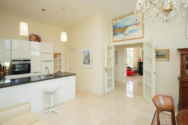 photo 9 Hezelstraat 17