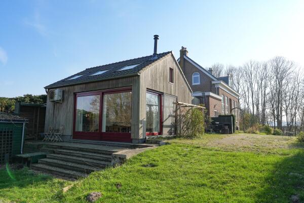 photo 37 Hezelstraat 17