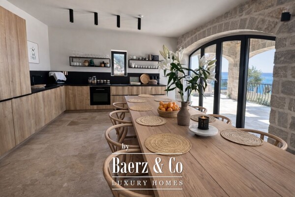 photo 12 Luxurious Villa in Budva Municipality with a Panoramic Sea View