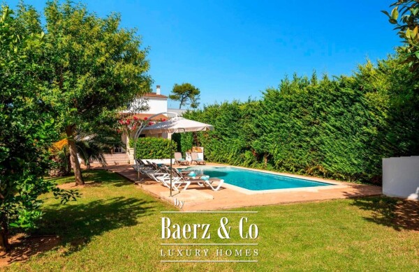 photo 18 MEDITERRANEAN VILLA FOR SALE IN SA CALETA, CIUTADELLA DE MENORCA WITH PRIVATE POOL, TOURIST LICENSE AND 4 BEDROOMS NEAR THE SEA