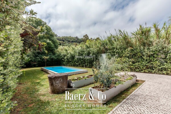 photo 24 Beautiful luxury home in Colares, Colares