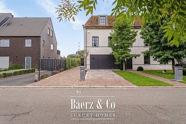 photo 6 Zeer ruime duplex met adembenemend kanaalzicht!!