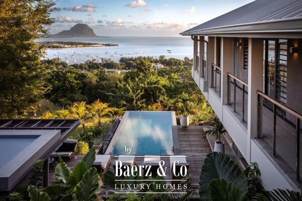 photo 20 Exceptional Villa with Panoramic Sea View – La Tourelle