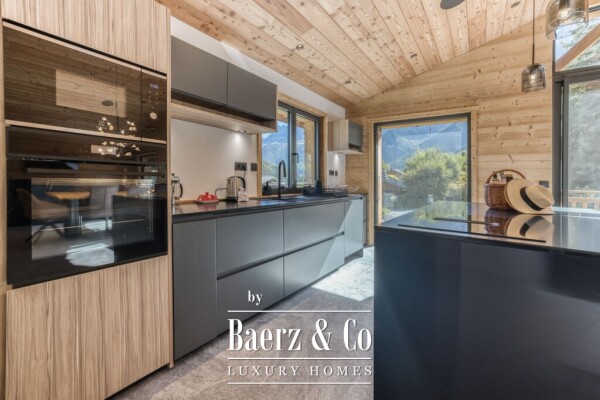 photo 6 Renovated chalet with panoramic views of Mont Blanc