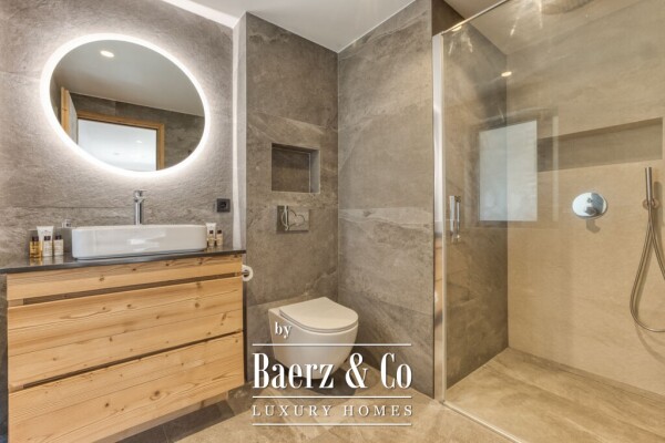 photo 10 Renovated chalet with panoramic views of Mont Blanc
