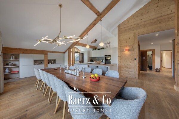 photo 3 Exceptional ski-in/ski-out penthouse