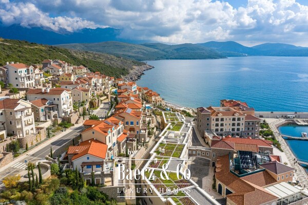 photo 5 Luxurious Apartment on the Coast of Montenegro in Tivat Municipality