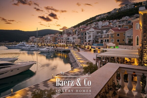 photo 6 Luxurious Duplex Apartment on the Coast of Montenegro