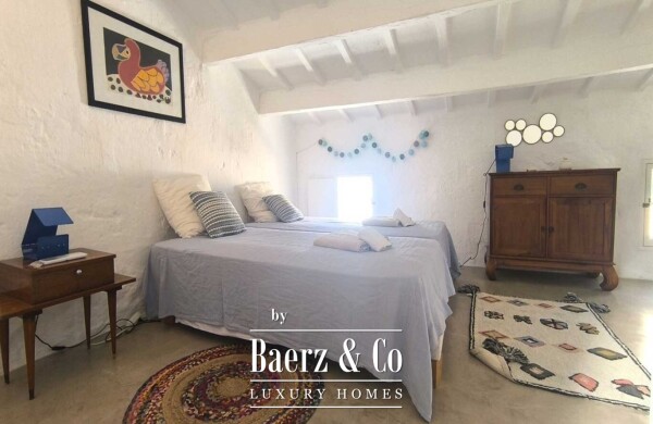 photo 20 RENOVATED MENORCAN HOUSE FOR SALE IN THE HISTORIC OLD TOWN OF CIUTADELLA, MENORCA – COURTYARD WITH SWIMMING POOL, 4 EN-SUITE BEDROOMS AND ORIGINAL ARCHITECTURAL FEATURES