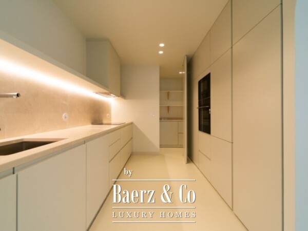 photo 22 3+1 bedroom flat with patio and pool next to the iconic Av. da Liberdade
