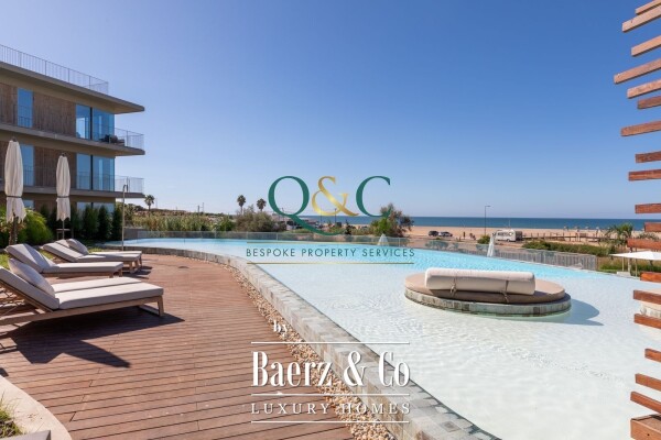 photo 18 Beautiful luxury home in Quarteira, Centro