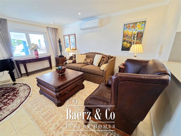 photo 6 Exclusive villa situated in prestigious residential area Tenerife