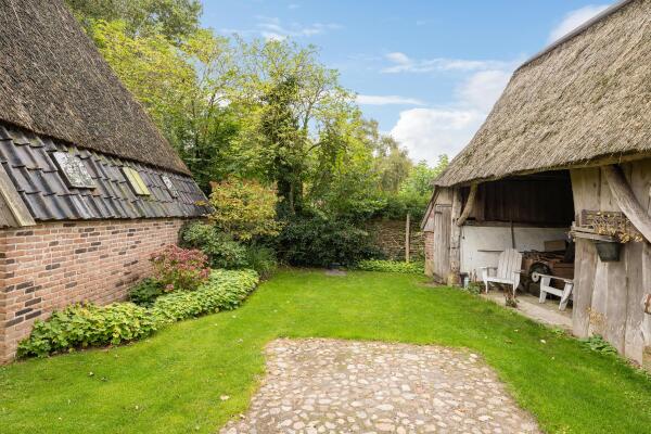 photo 60 Schoolstraat 24